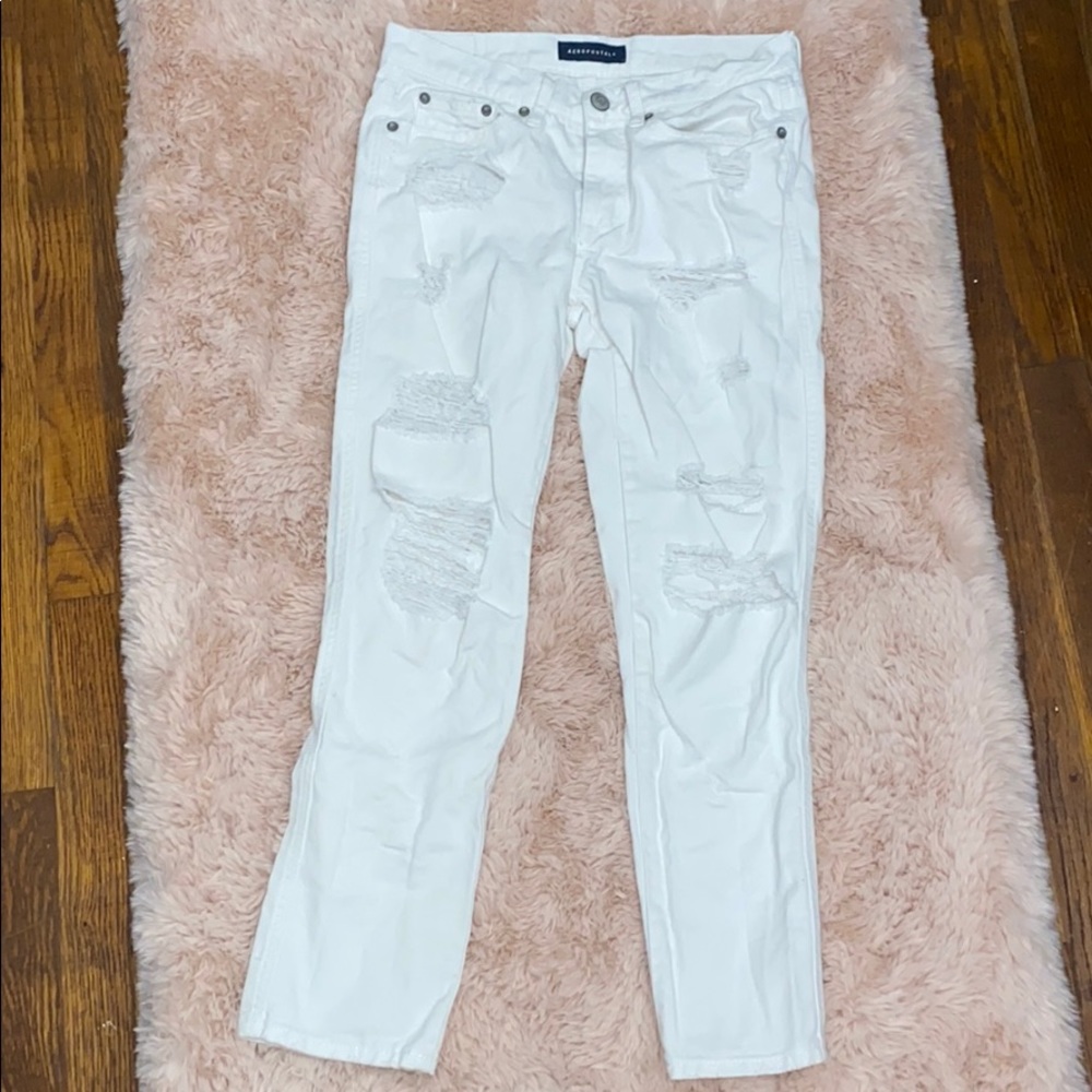 White ripped boyfriend jeans